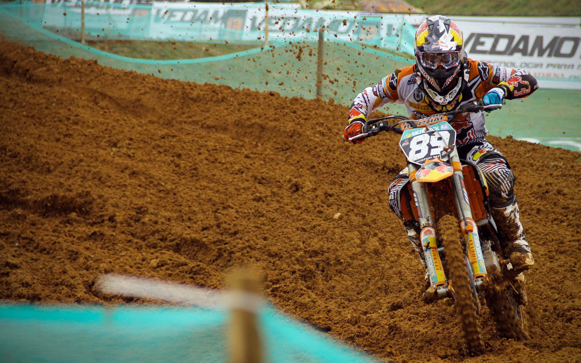 金球奖归属变化，登贝莱接替梅西受关注，金球奖30人名单公布_梅西c罗莱万领衔